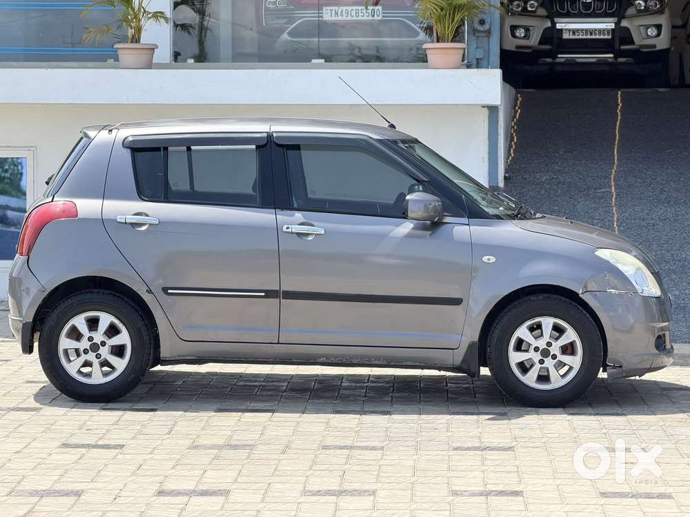 Maruti Suzuki Swift Vvt Zxi, 2007, Petrol