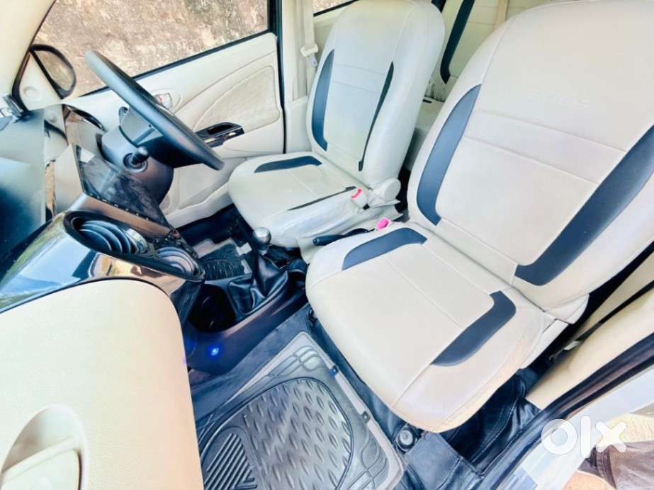 Toyota Etios Liva V Dual Tone, 2019, Petrol