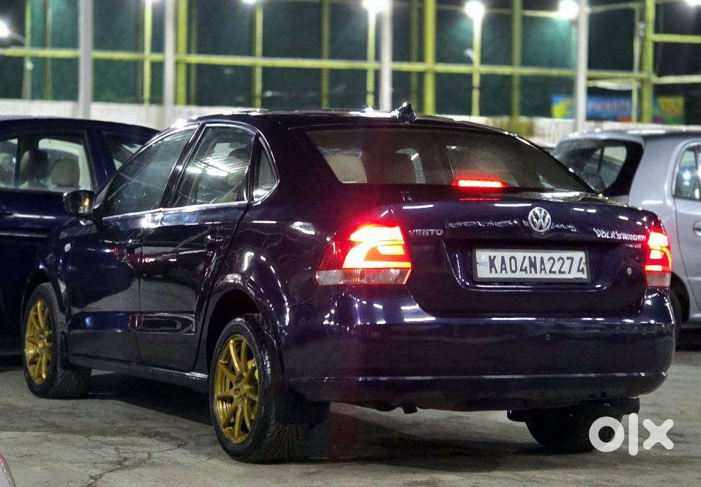 Volkswagen Vento Petrol Highline, 2015, Petrol
