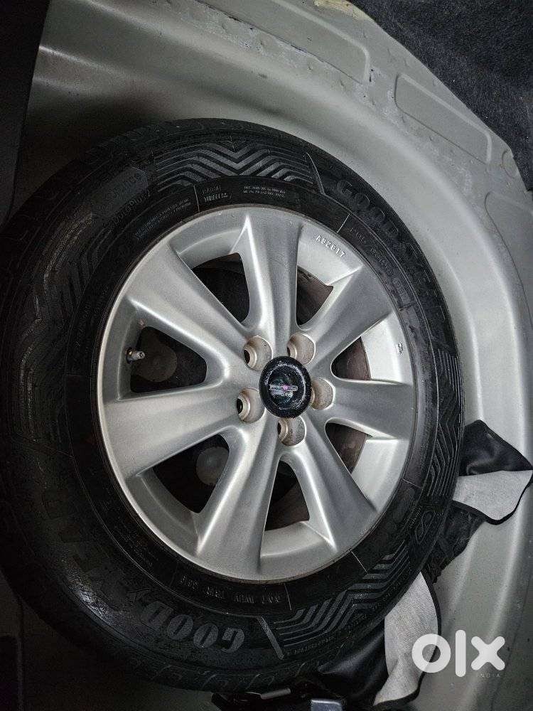 Toyota Corolla Altis G Hv At, 2013, Petrol
