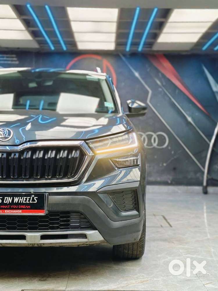 Skoda Kushaq 1.0 Tsi Style At (6 Airbags), 2021, Petrol