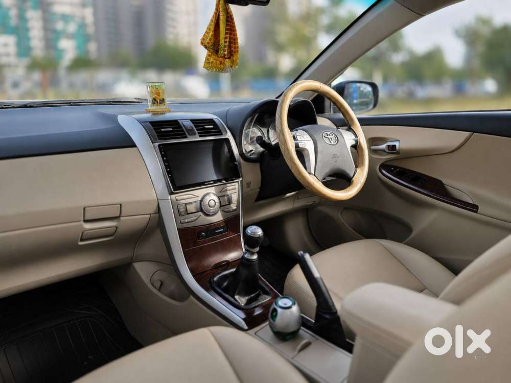 Toyota Corolla Altis 1.8g Limited, 2011, Petrol