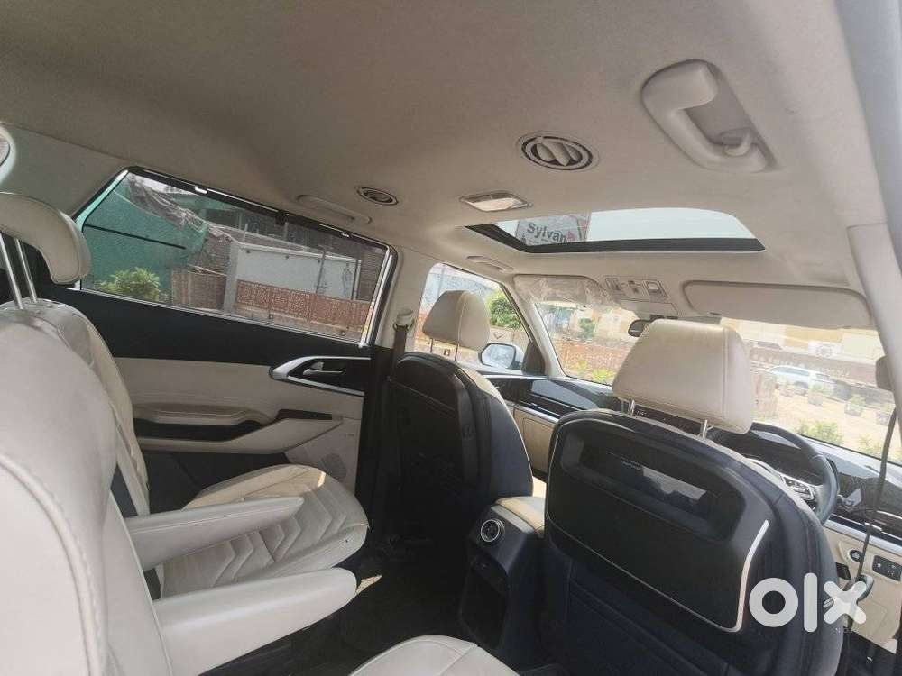 Kia Carens 1.5 Luxury Plus Diesel At 6 Str, 2023, Diesel