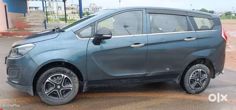 Mahindra Marazzo 2019 Diesel 100000 Km Driven