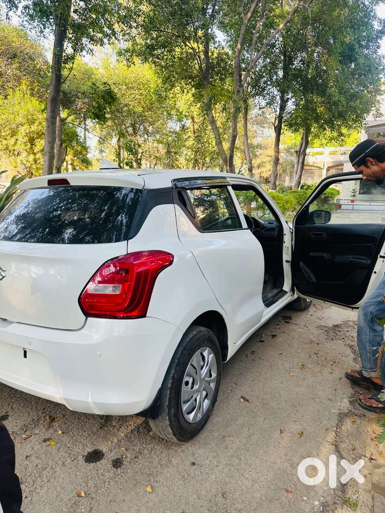 Maruti Suzuki Swift 2021 Petrol 75000 Km Driven