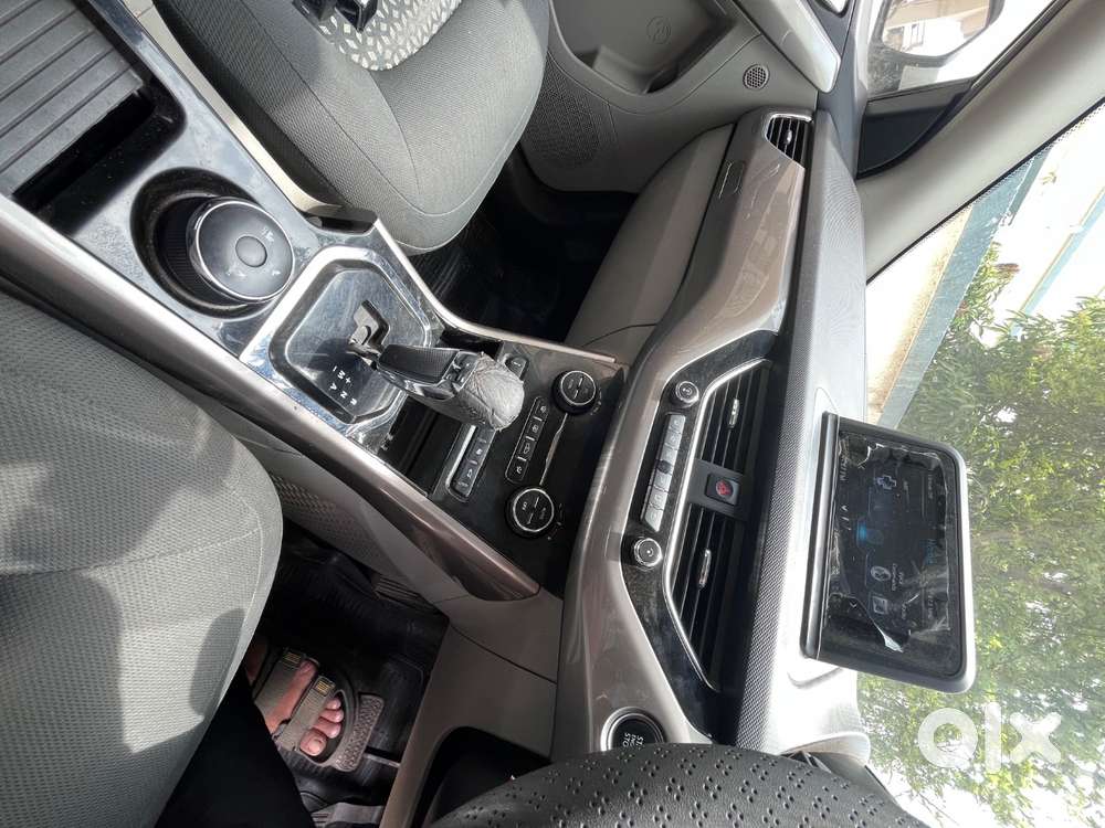 Compny Service Record