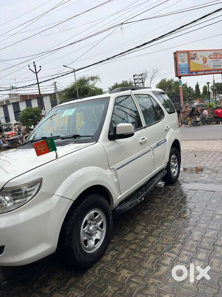 2013 Tata Safari Storme