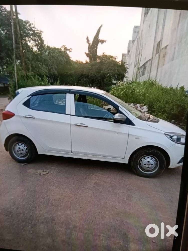 Tata Tiago 1.05 Revotorq Xe, 2018, Petrol