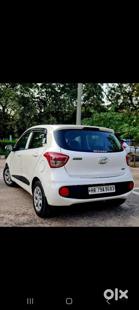 Hyundai I10 Magna Petrol + Cng 2017