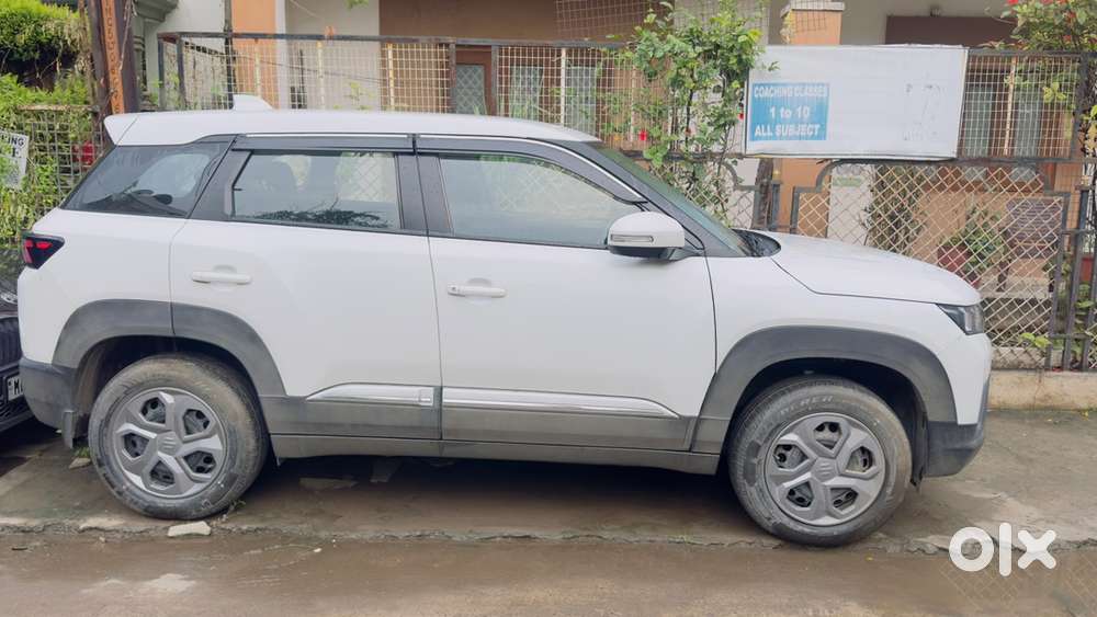 2022 Maruti Brezza Petrol