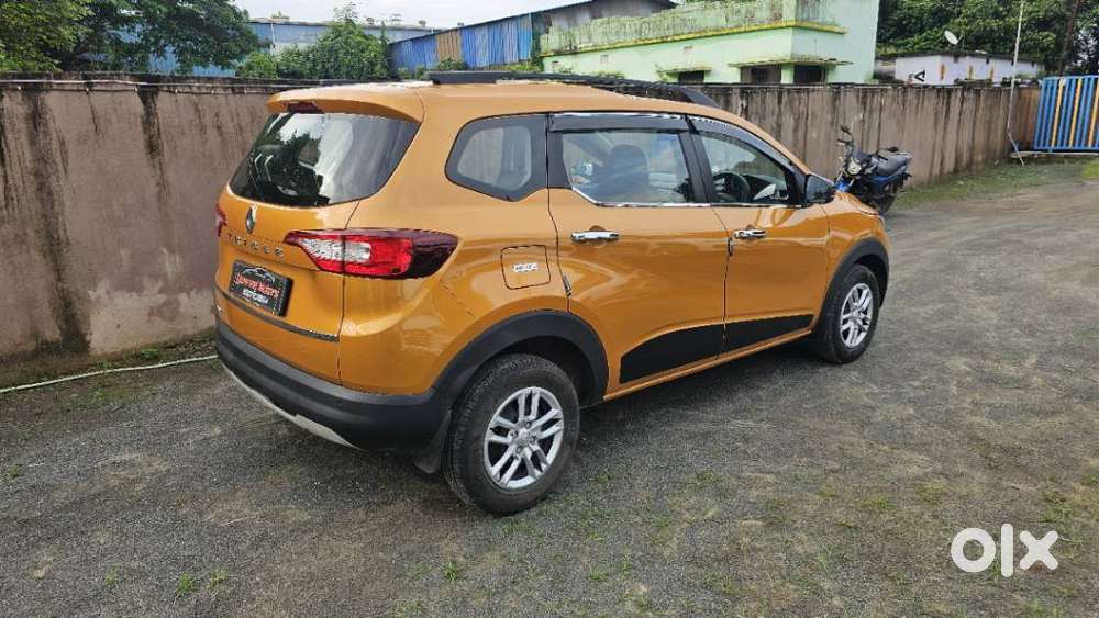 Renault Triber Rxt, 2024, Petrol