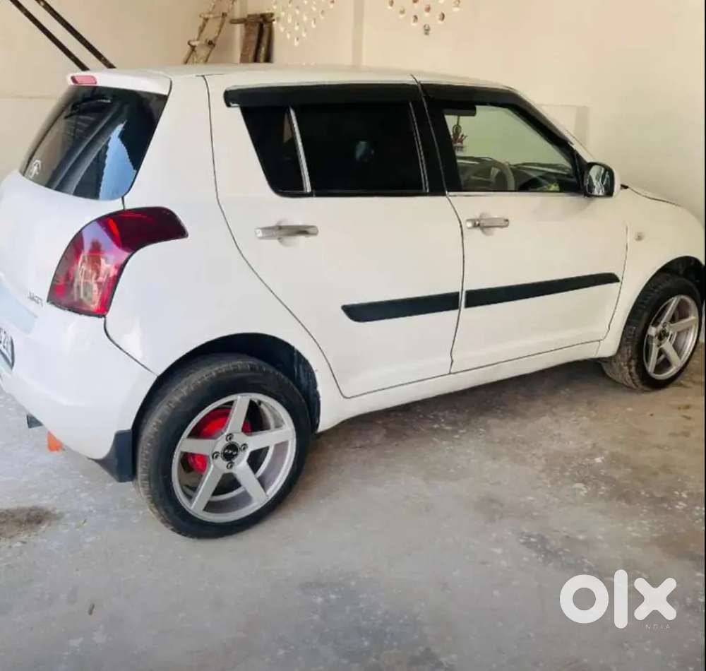 2010 Maruti Suzuki Swift Vxi Fully Modified