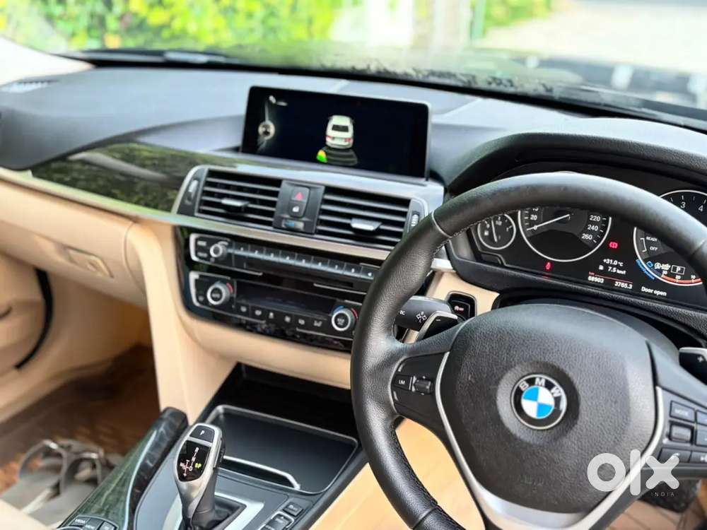  Bmw 320i Petrol | 2017 | 1st Owner | All India Noc 

 Genuine &