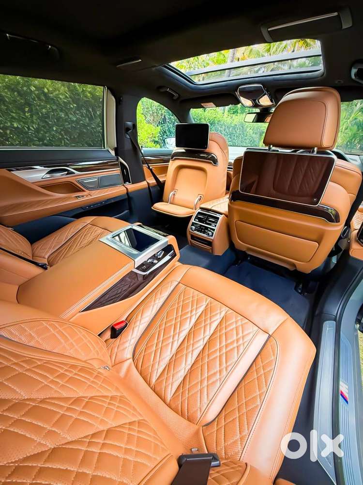 2022 Bmw 740li M Sport  Bernina Grey  Excellent Condition