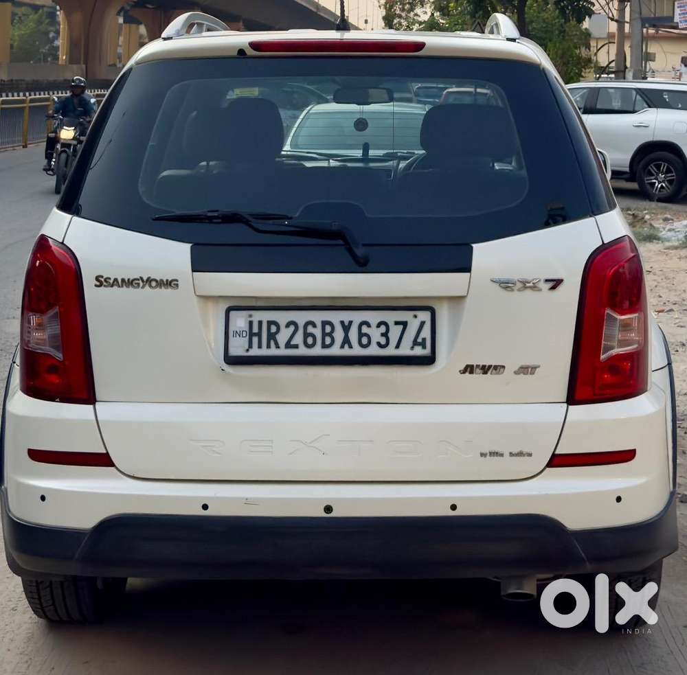 Mahindra Diesel Car 2013 7 Seater Automatic