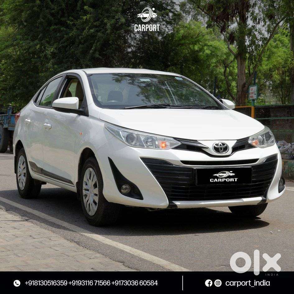 Toyota Yaris J Cvt, 2019, Petrol