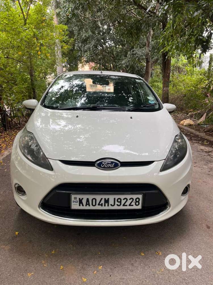 Ford Fiesta At Titanium Plus, 2011, Diesel