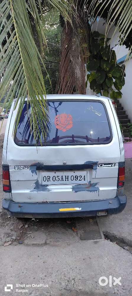 Maruti Suzuki Omni 2011