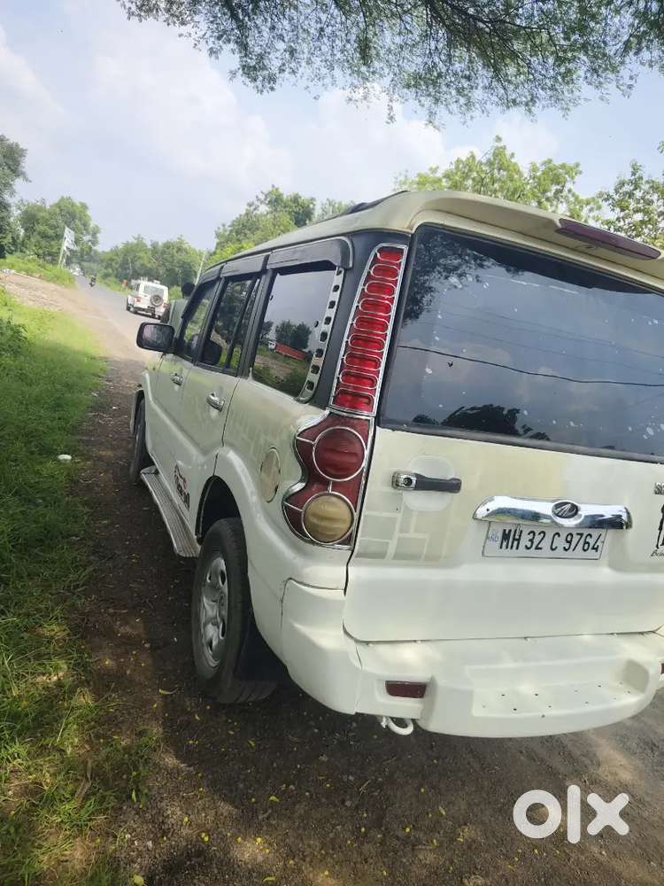 Mahindra Scorpio Vlx 2013