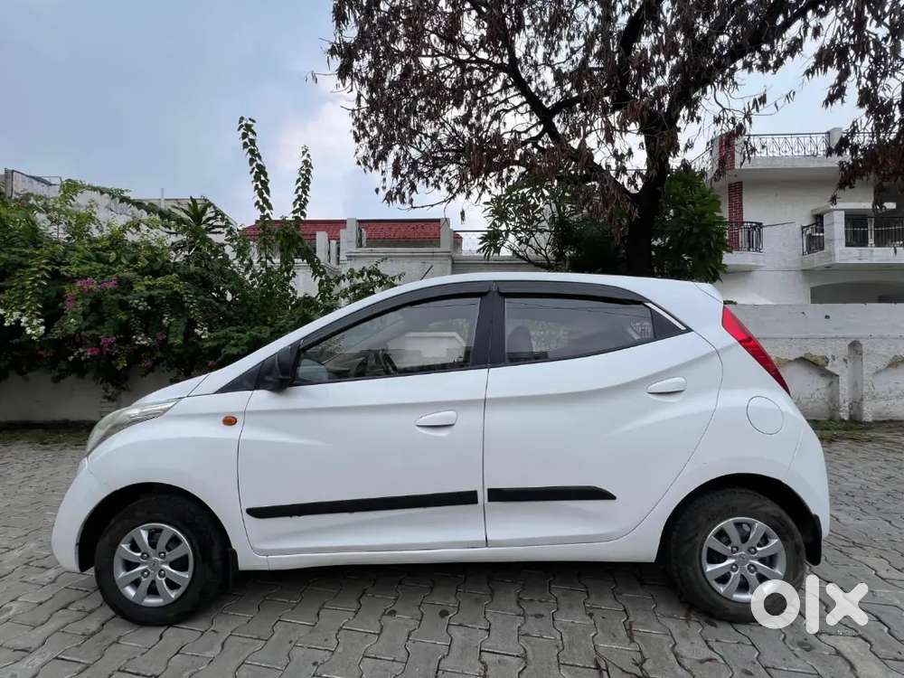 Hyundai Eon 2015 Petrol Well Maintained