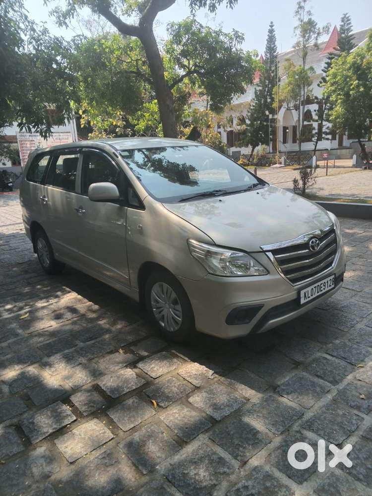 Toyota Innova [2013-2016] 2.5 G4 7 Str, 2014, Diesel
