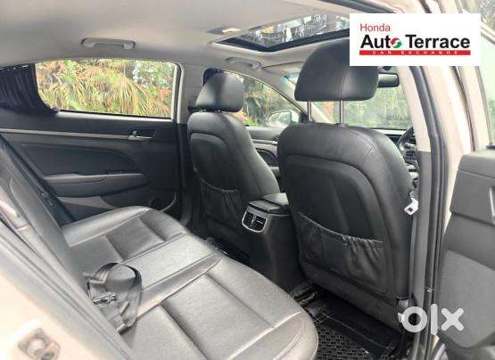 Hyundai Elantra Vtvt Sx At, 2016, Petrol