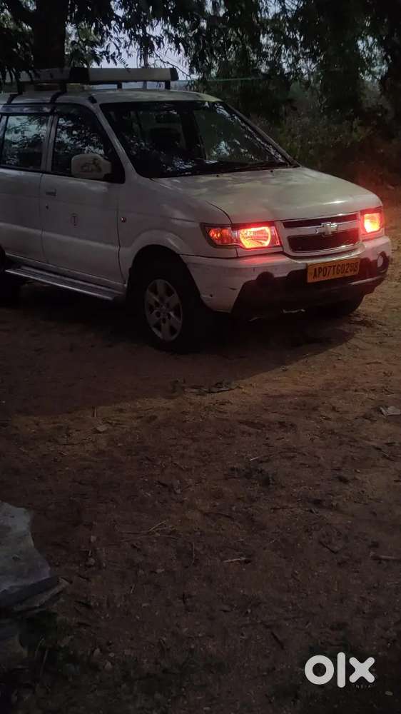 Chevrolet Tavera Neo 2015 Diesel