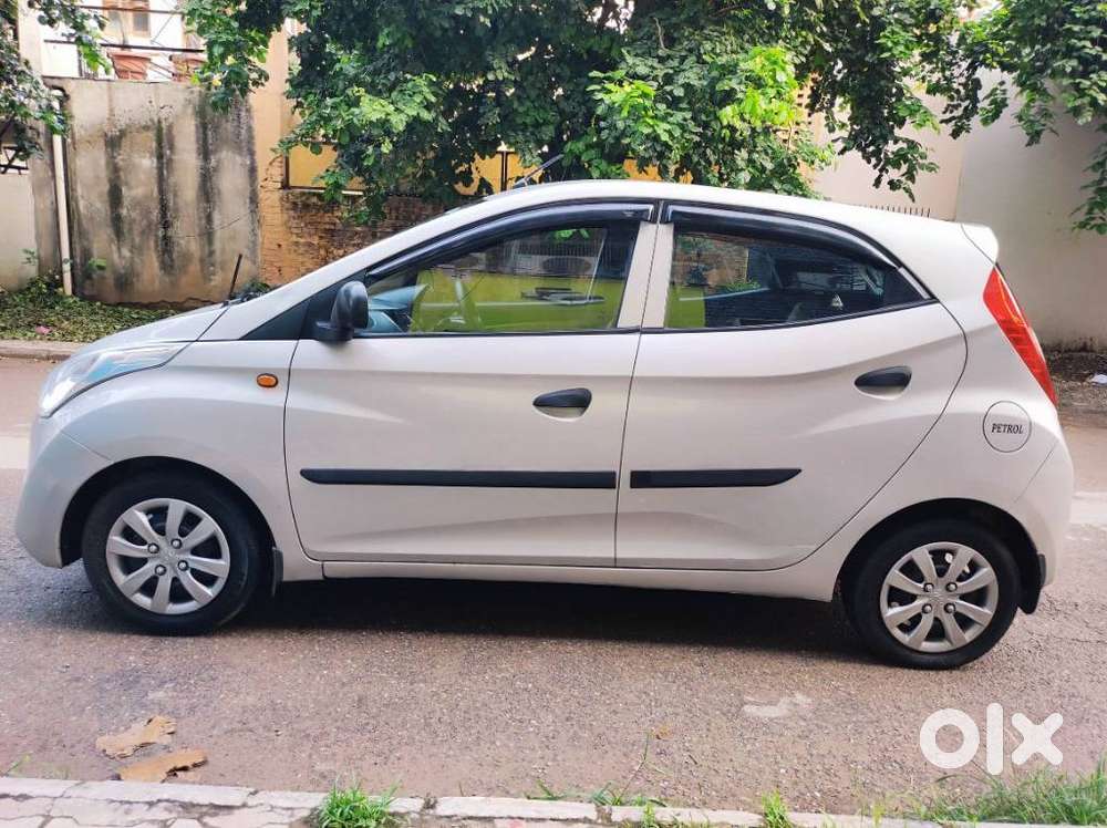 Hyundai Eon Magna +, 2013, Petrol