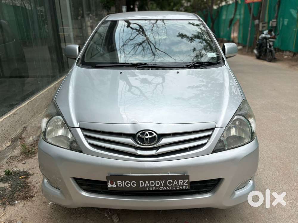 Toyota Innova 2.5 G (diesel) 7 Seater, 2011, Diesel