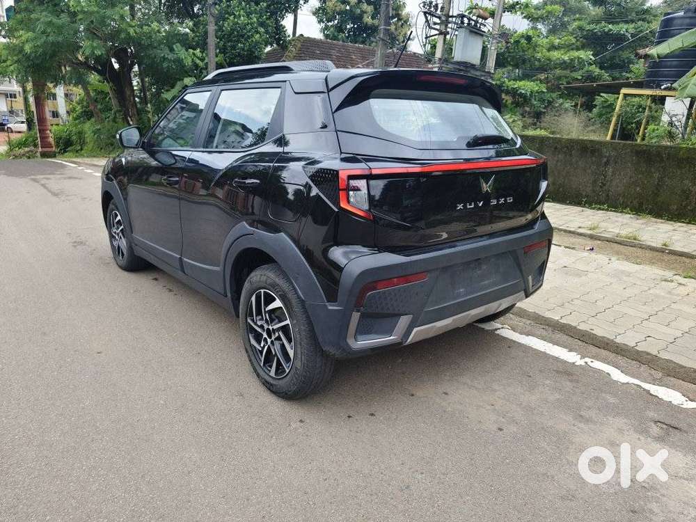 Mahindra Xuv 3xo Ax5 Pm At, 2024, Petrol