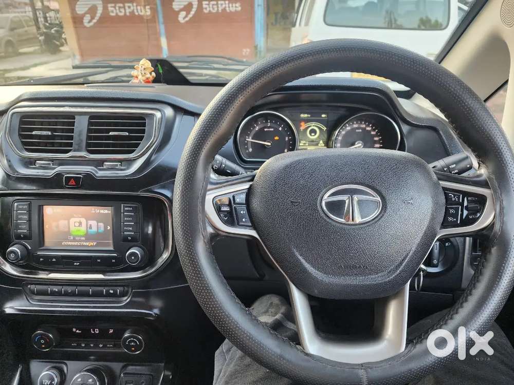 Tata Hexa 2018 Diesel 83000 Km Driven Ertiga Seven Seater