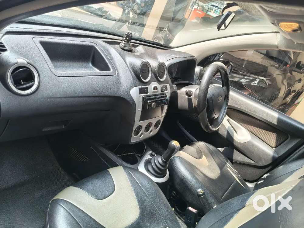 Ford Figo Zxi 2011 Model