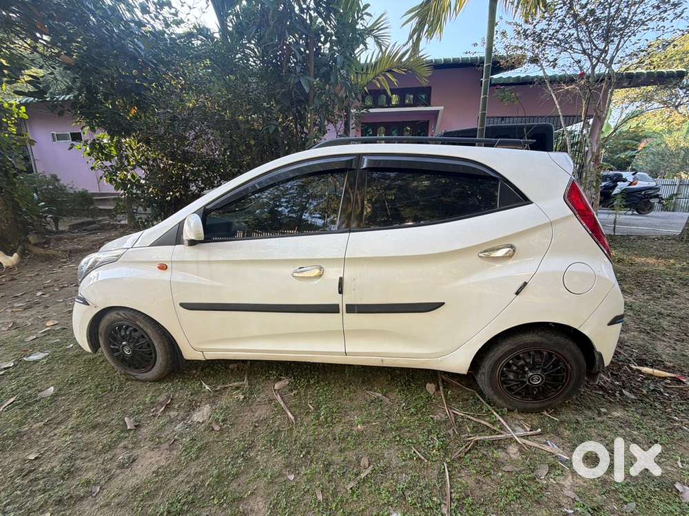 Hyundai Eon Magna Petrol 2013