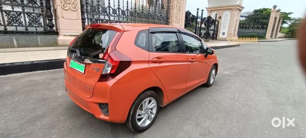 Honda Jazz 2016 Petrol Good Condition 75,605km Driven