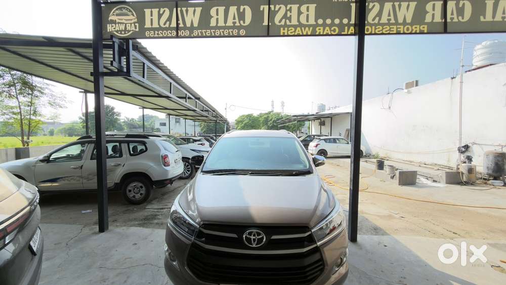 Toyota Innova Crysta 2019