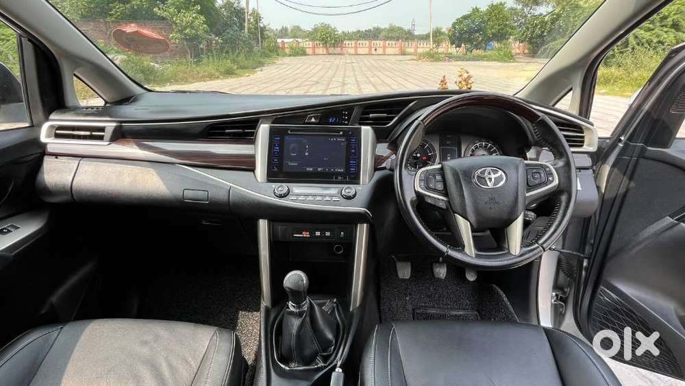 Toyota Innova Crysta 2.4 Z 7 Str, 2017, Diesel