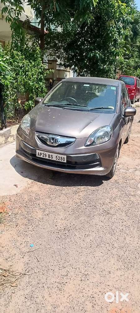 Honda Brio Petrol 2012