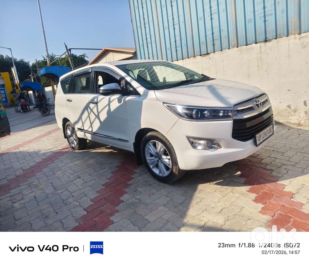 Toyota Innova Crysta 2.5z, 2016, Diesel