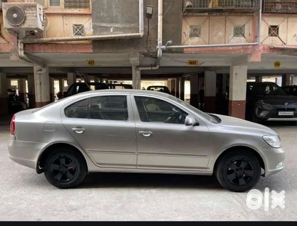 Skoda Laura 2011 Diesel 160000 Km Driven