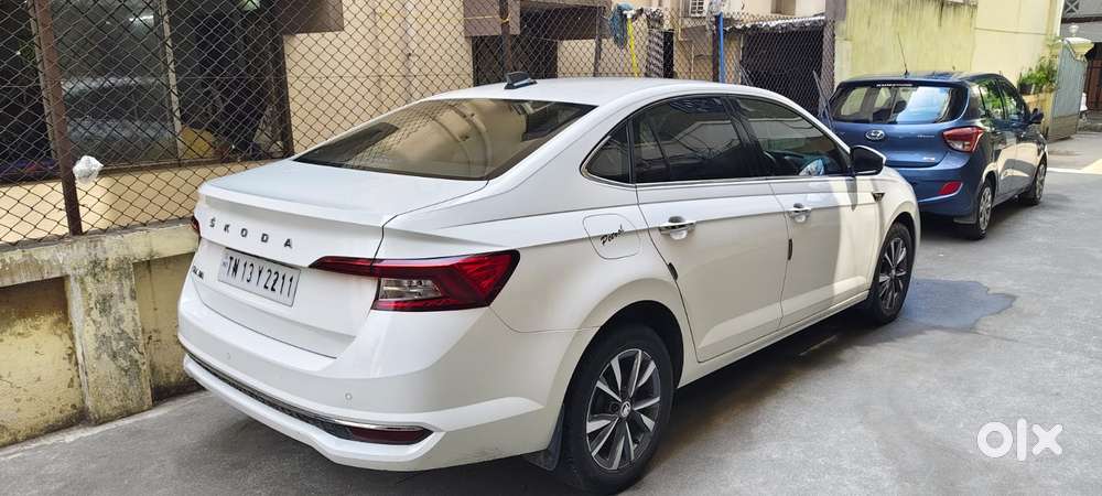 Skoda Slavia 1.0 Tsi Style At, 2022, Petrol
