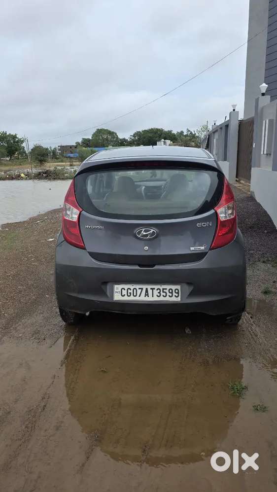 Hyundai Eon Plus 2014 Km Driven