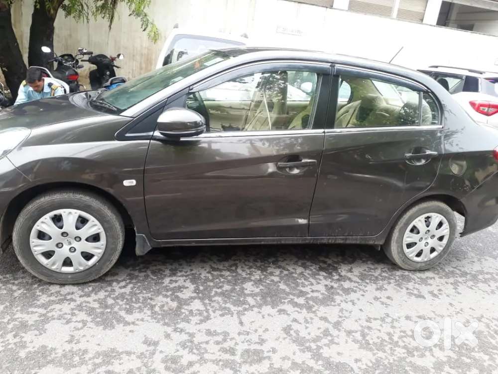 Honda Amaze 2017 S I-vtec Manual - Owner