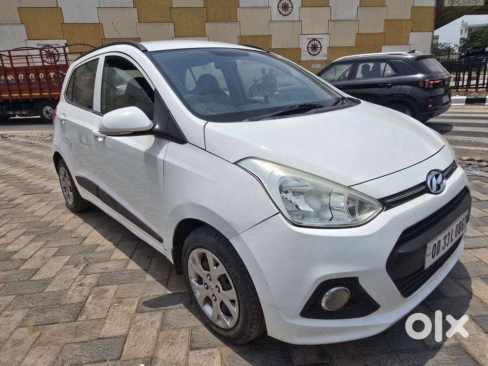 Hyundai Grand I10 2016-2017 Sportz, 2017, Petrol
