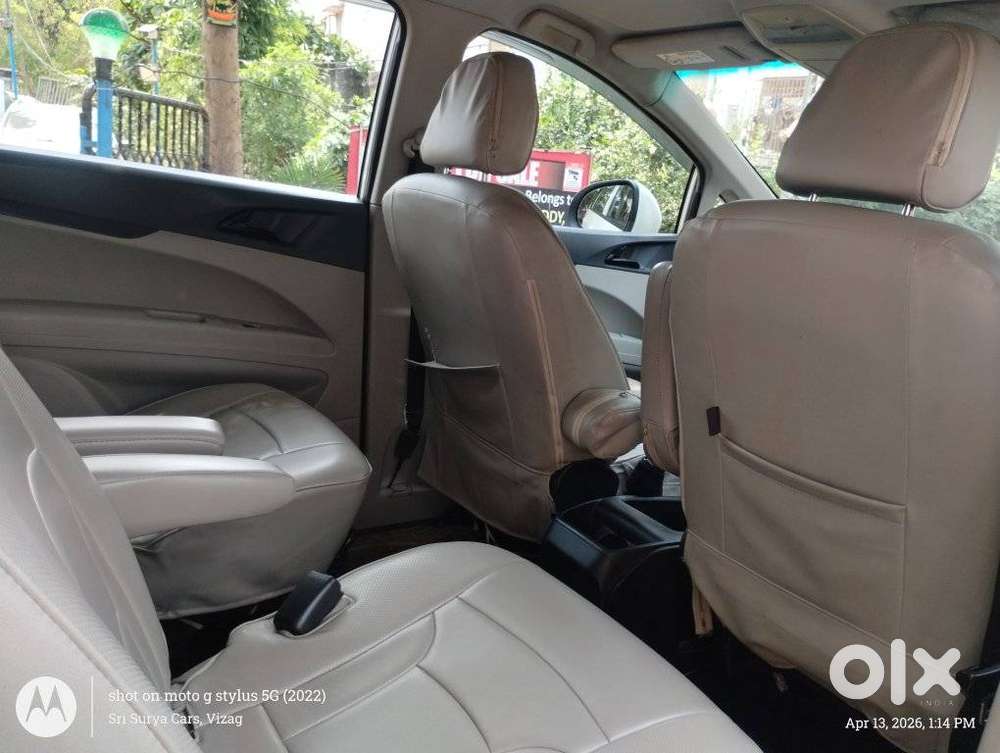 Mahindra Marazzo M2, 2019, Diesel