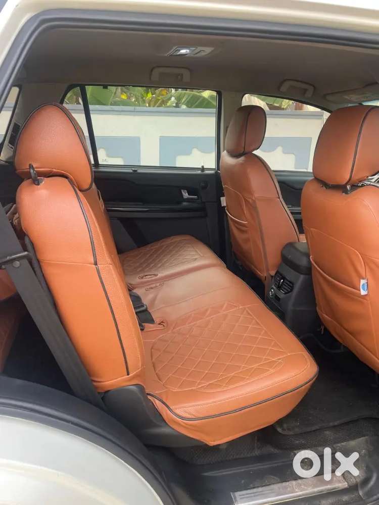 Tata Hexa 2018