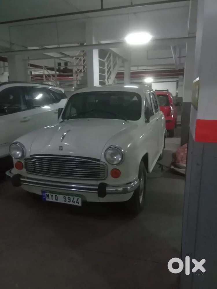 Vintage Ambassador Classic Petrol 1968