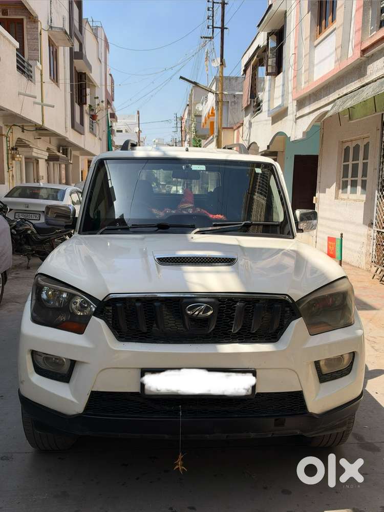Mahindra Scorpio Diesel 2015