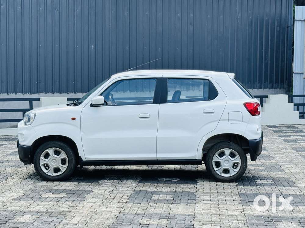 Maruti Suzuki S-presso Vxi Plus Amt, 2020, Petrol