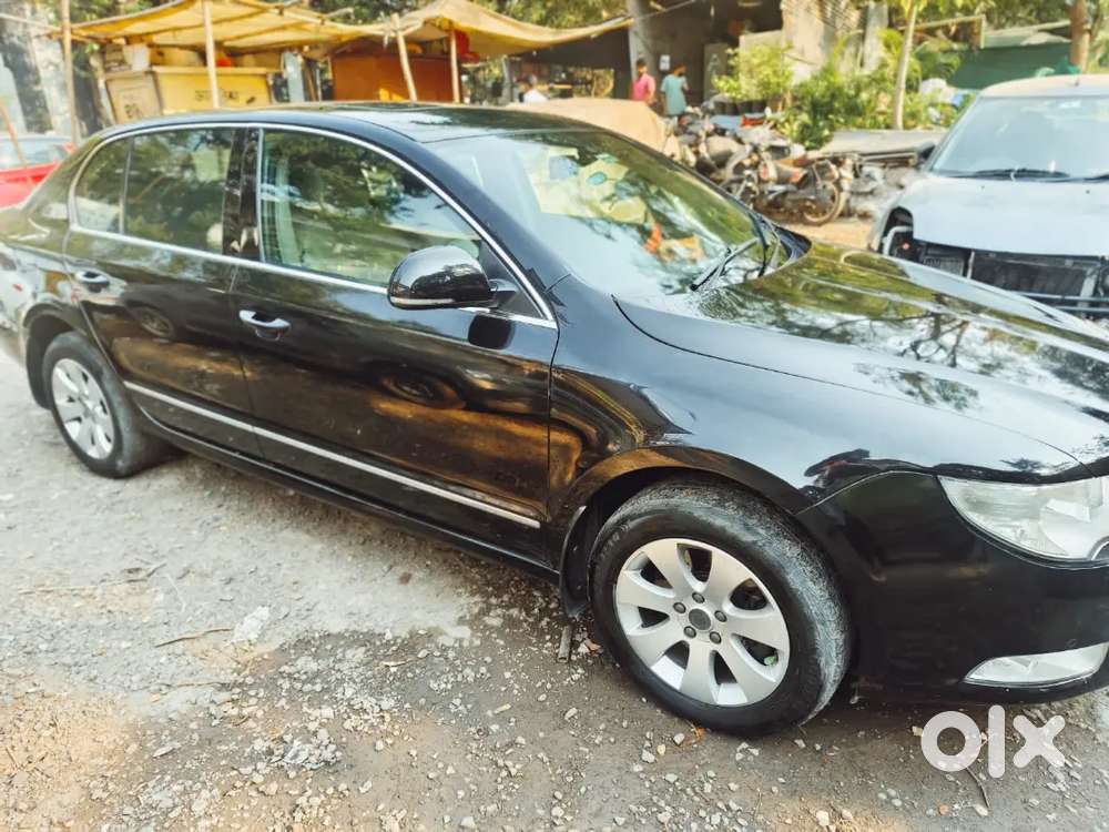 Skoda Superb 2.0 Elegance 2011