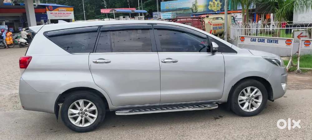 Toyota Innova Crysta 2019